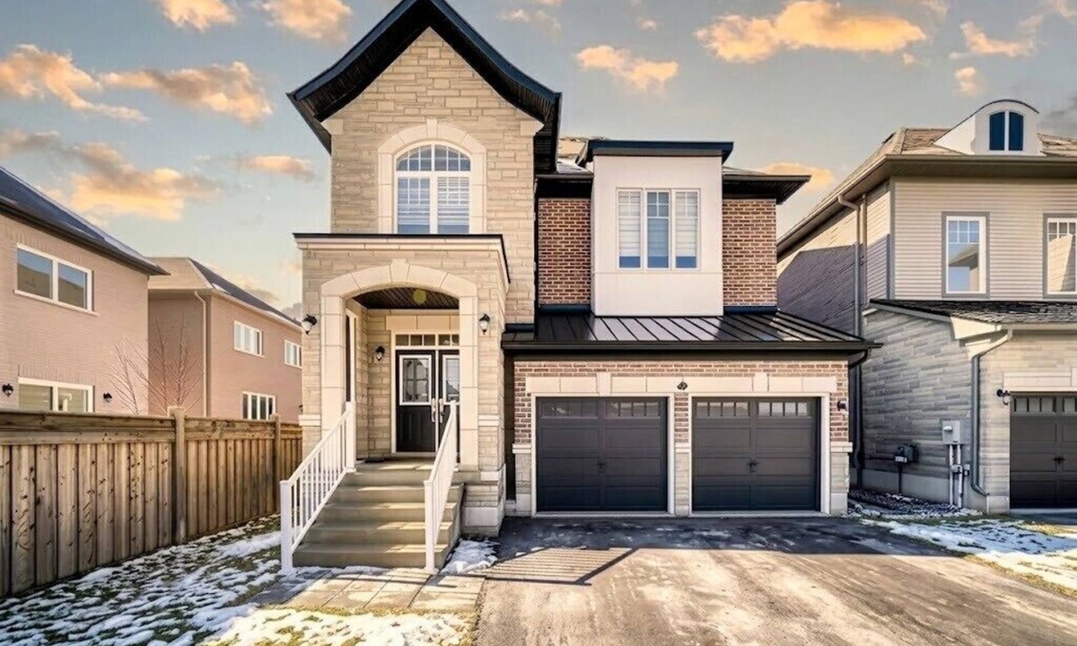 Richmond Hill House | Lake Wilcox 5 Bedroom 5 Bath Stunning Home