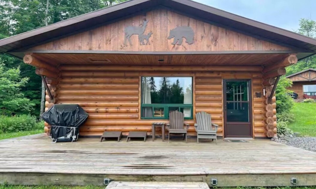 Rye Cabin | Lakefront Cabin #5 - 4 Season - Sleeps 7