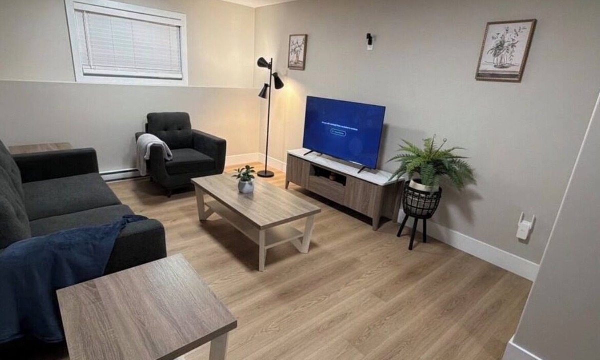 St. John's Apartment | Lovely 2-Bedroom Apartment @ Kenmount Terrace.