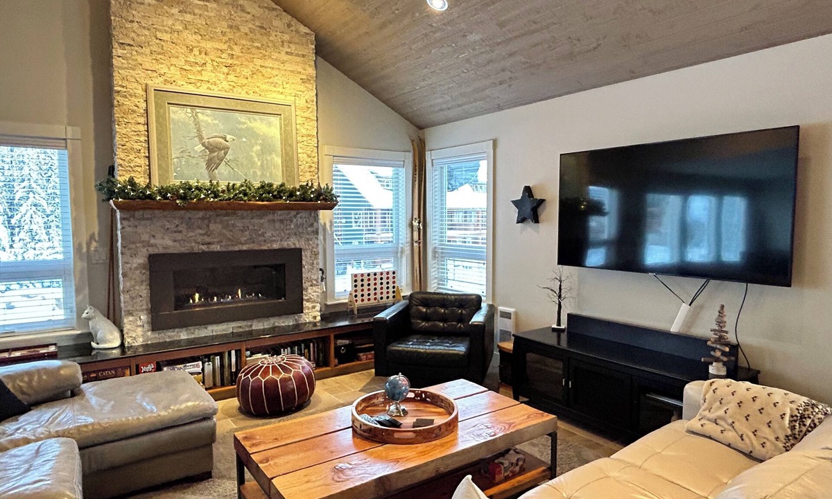 Apex Mountain House | Luxurious Quail Crossing Residence at Apex Mountain Resort