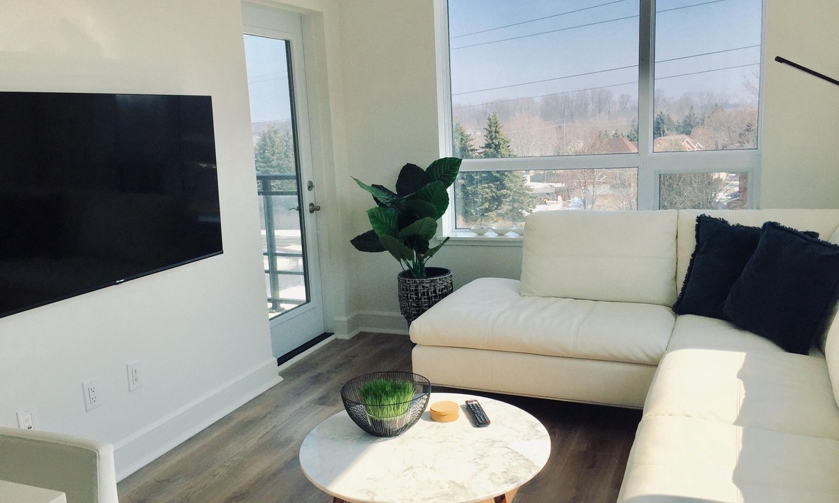 Waterloo Condo | Luxury Condo with all the Lifestyle Amenities