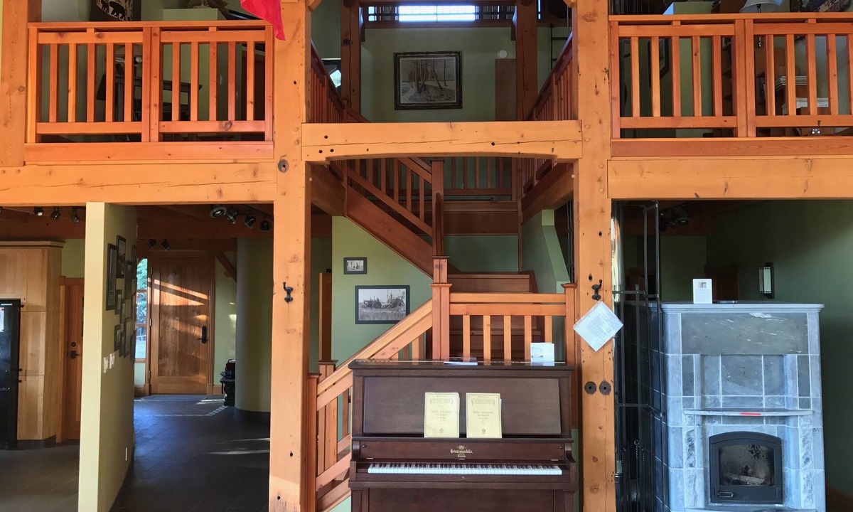 Fernie Ski Chalet | Luxury Timber Frame Chalet, Fernie Alpine Resort, Ski in/Out