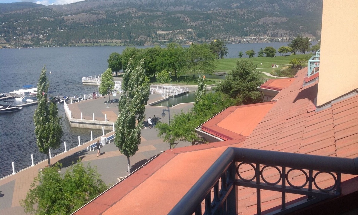 Kelowna Central Business District Villa | MARRIOTT DELTA. GRAND
