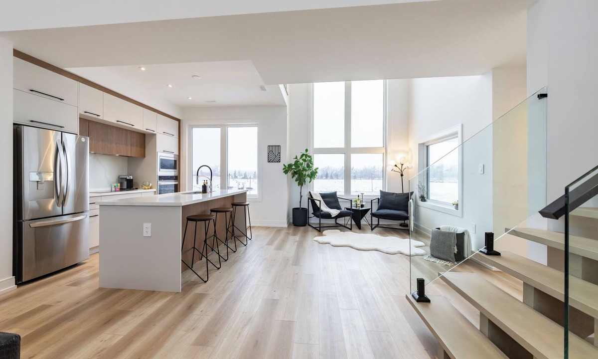 Cumberland Beach House | Modern Luxury Retreat with Stunning Views & Open Concept Design