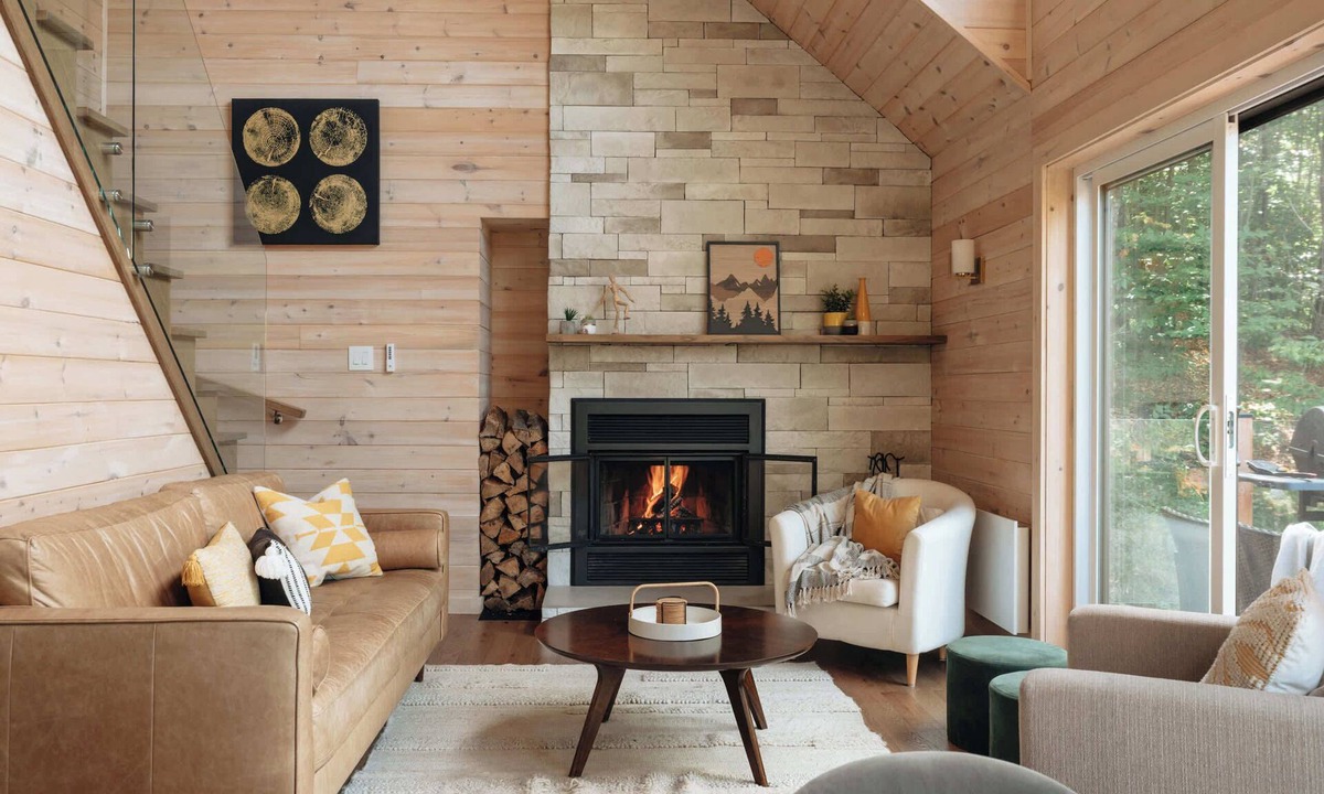 Val-des-Lacs Ski Chalet | Montagnia escape, Tremblant, Private Spa & Sauna Retreat