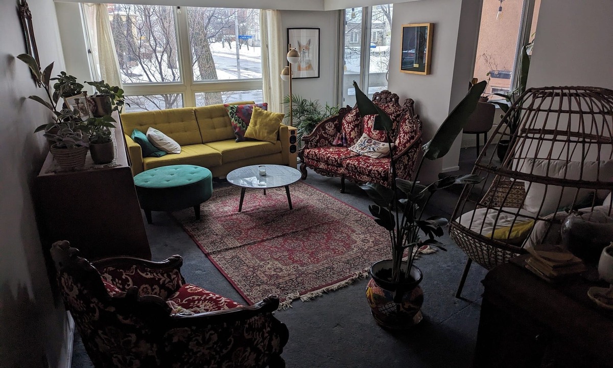 Sandy Hill Condo | Monthly Spacious 2BR Furnished Apartment in Sandy Hill - AC+WIFI+ Heated Pool