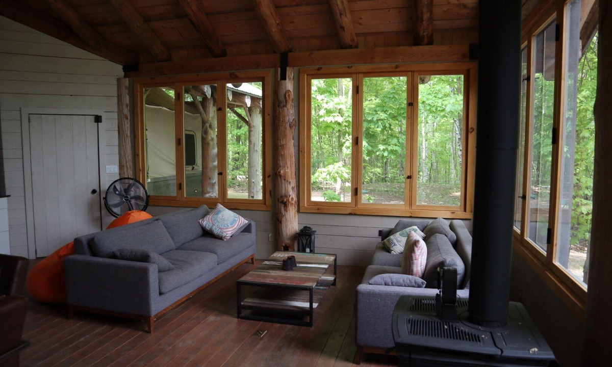 Utterson Cabin | Moose Lodge - Family Nature Retreat Lodge in Muskoka