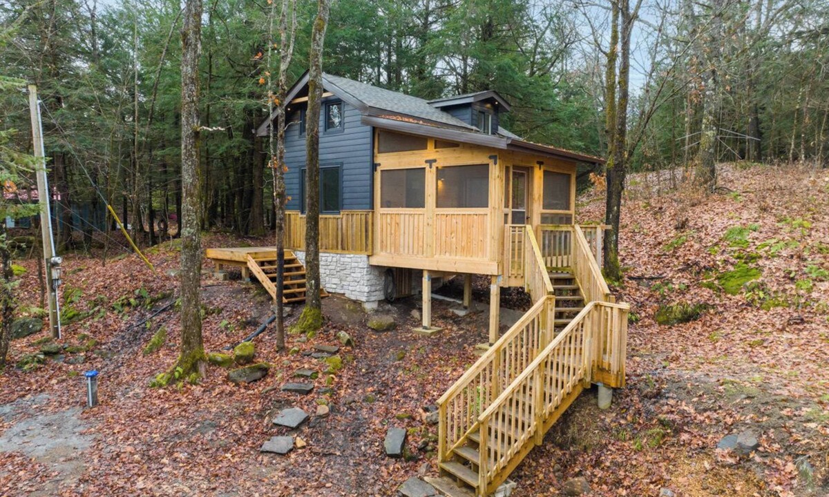 Windermere Cabin | Muskoka Tiny Home