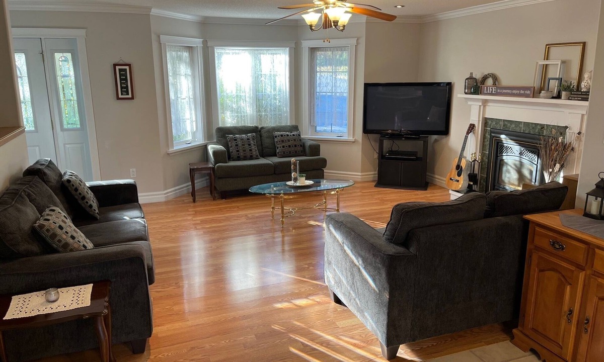 Little Rapids House | Nestled in the beautiful Humber Valley, come in and relax!