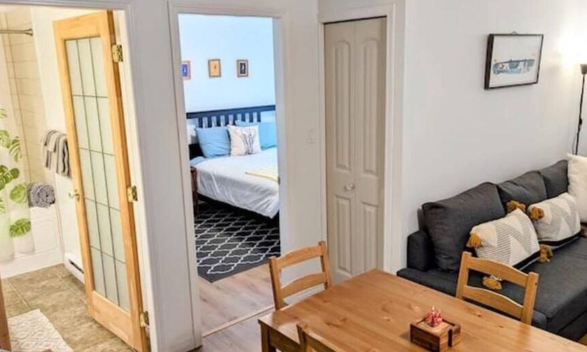 Langford House | New on Vrbo - Private Garden Suite - Free car charger