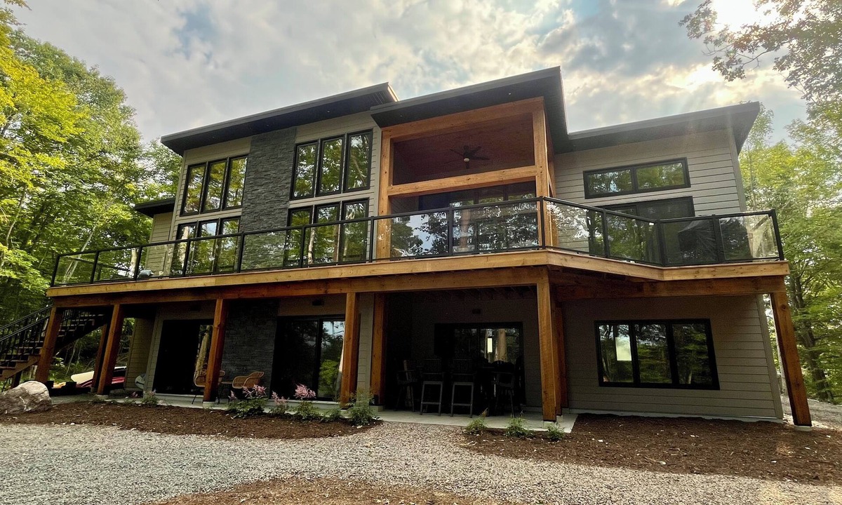 MacTier House | Newly constructed, beautiful, modern lakehouse with new barrel sauna