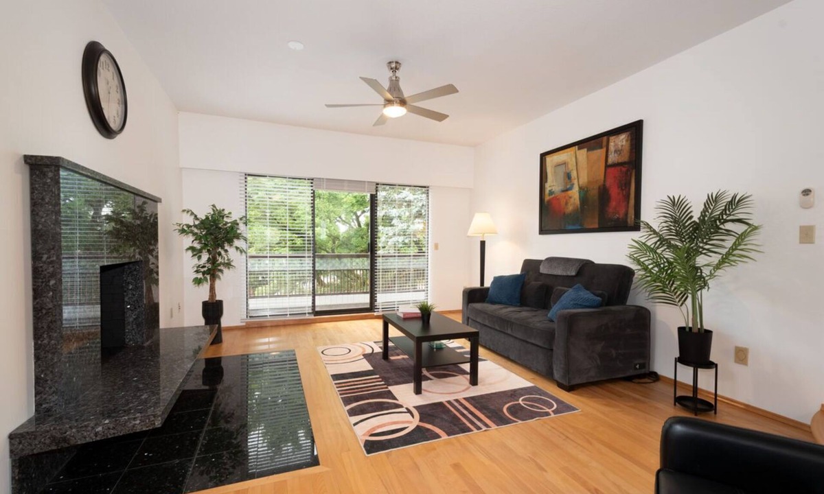 Renfrew-Collingwood House | Newly Renovated Spacious Family Home - Entire Upper Floor