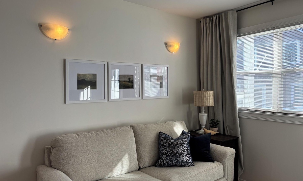 St. Andrews Apartment | Ocean view stay on Vibrant Water St.