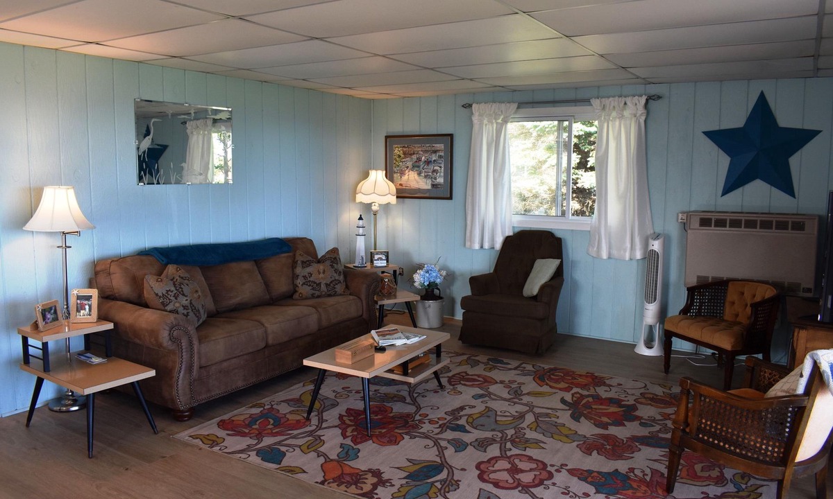 Canoe Cove Cottage | PEI oceanfront cottage within 25 minutes of Charlottetown and golfing