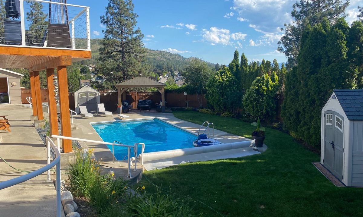 Okanagan-Similkameen House | Pool, Hot Tub And Mountain Views, Relax And Enjoy Living The Okanagan Dream