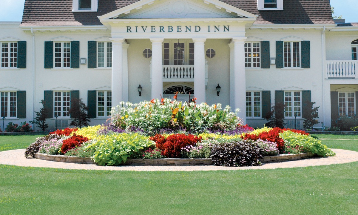 Niagara-on-the-Lake Hotel | Riverbend Inn & Vineyard