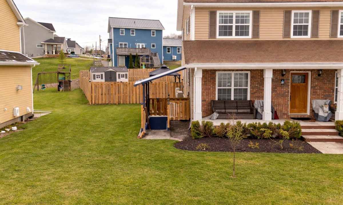 Stratford House | Rosa's Sea View Serenity Stays