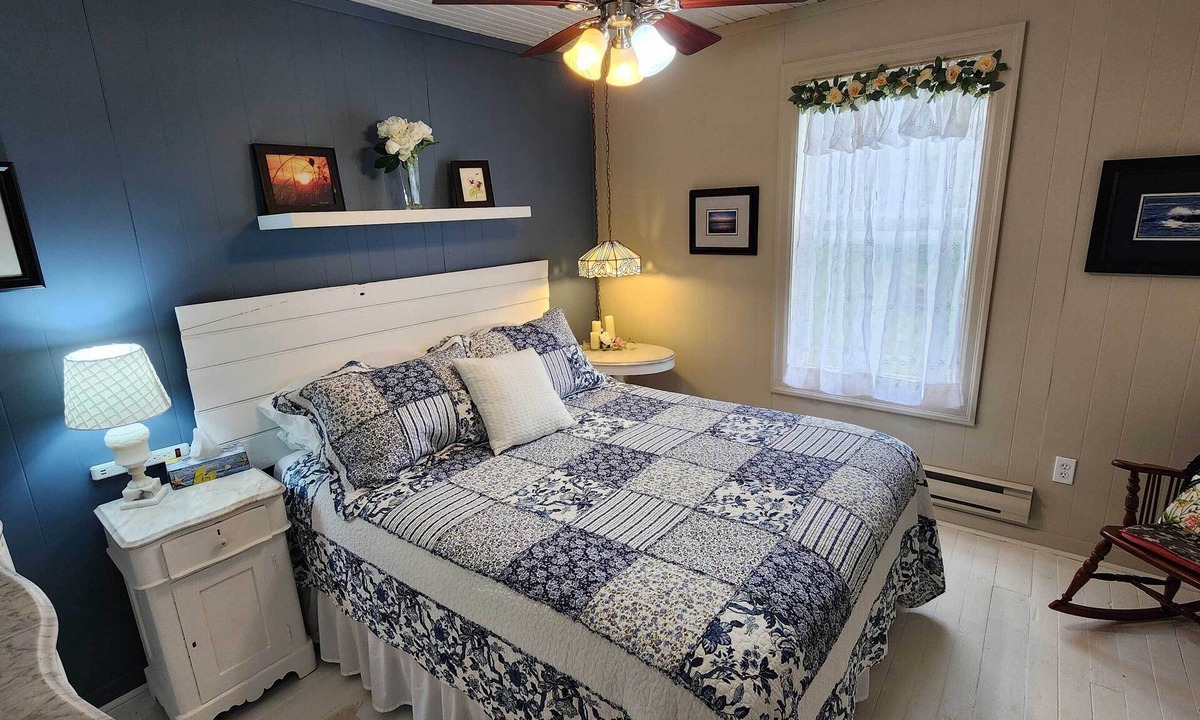 Kempt Head Bed & Breakfast | Seaweed and Sod Farm Bed & Breakfast
