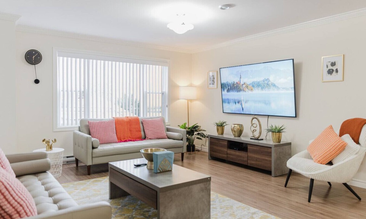 Sydney Apartment | Sky-View | Modern 2BR Retreat + Balcony (490861)