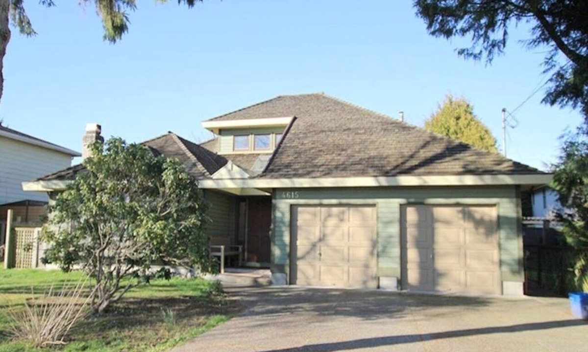 Ladner House | Spacious and comfortable home in Delta BC