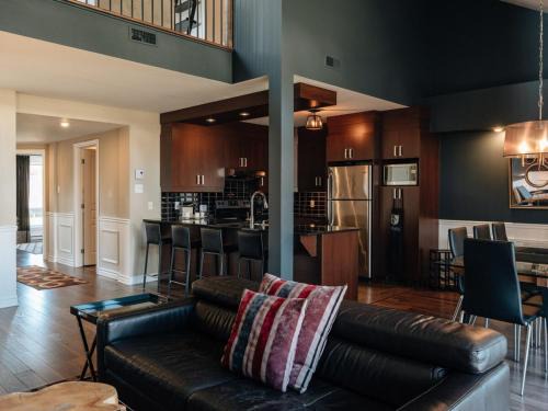 Saint-Sauveur Apartment | Spacious 3 bedroom condo Ski-in Ski-out St Sau