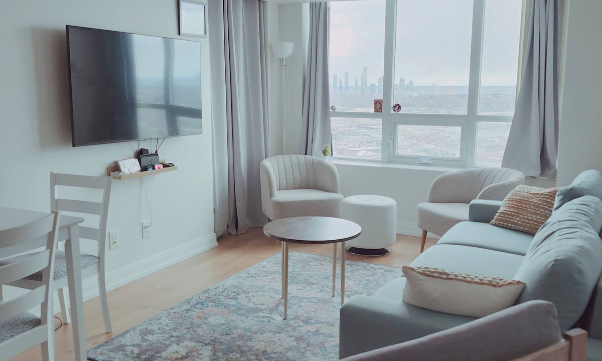 Etobicoke Condo | Specious and very clean condo for rent