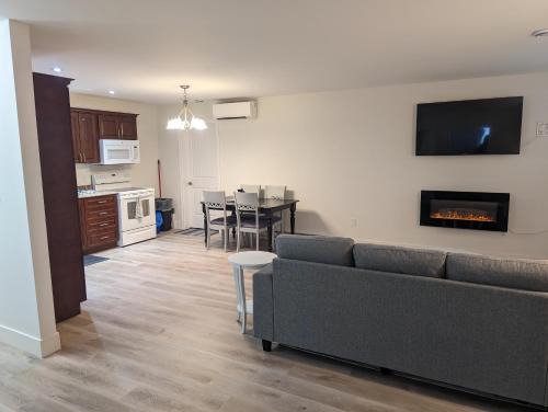 Lewisporte Apartment | Springhouse Seaside Retreat 2-Bedroom on the Bay