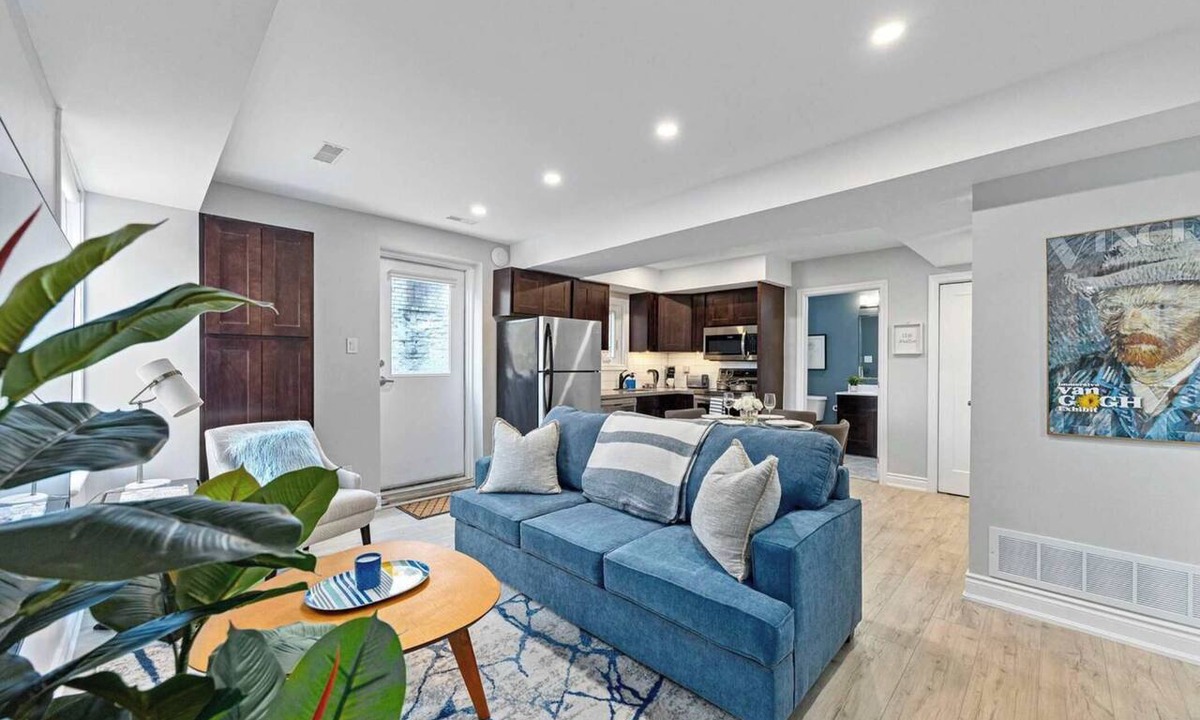 Bracondale Hill Hotel | Stylish Modern Family Suite with Patio