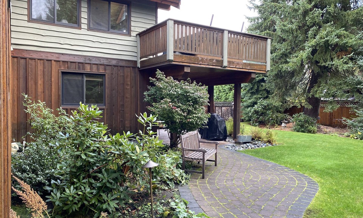 Whistler Apartment | Summer Adventure! Outdoor Space w/Mtn Views - by Lost Lake Trails & Tennis Crts