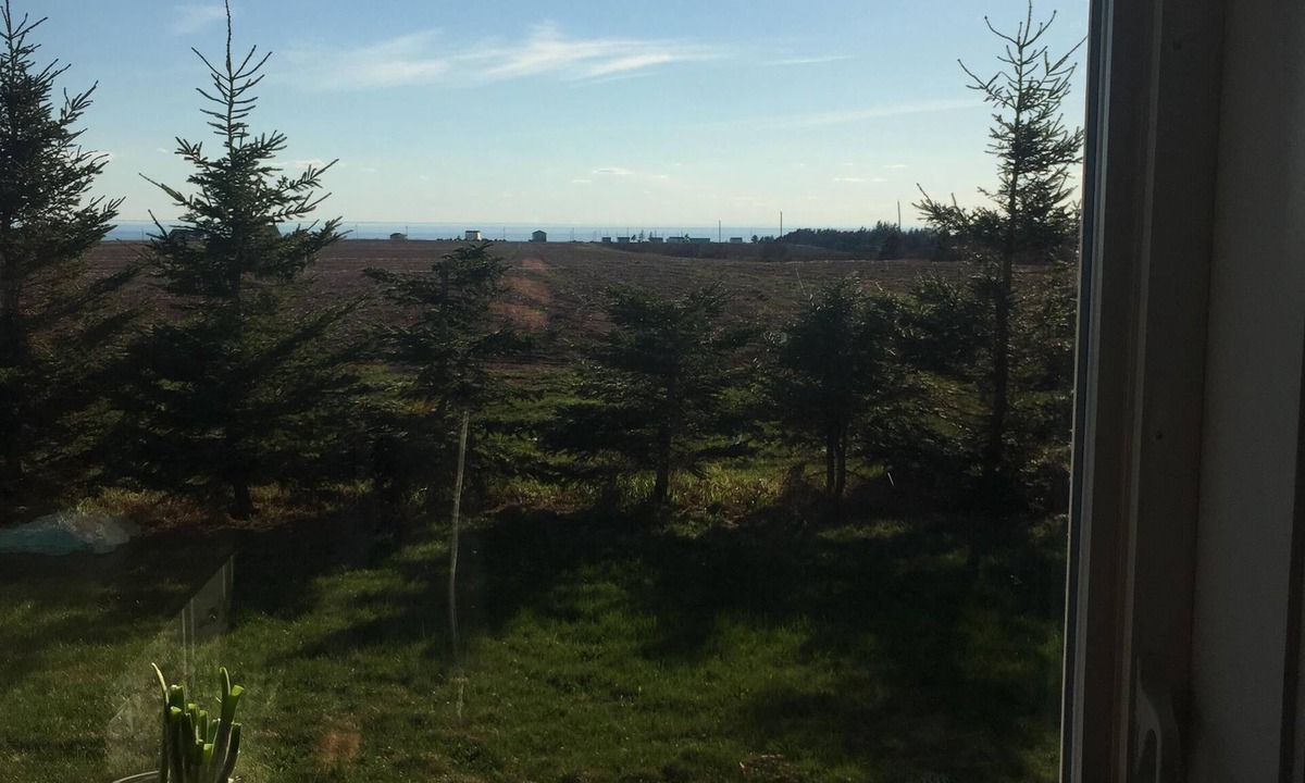Chelton House | Sunset Views Vacation Home - Hottub