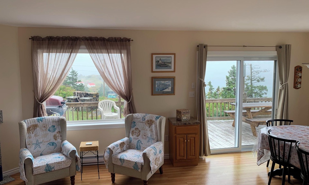 North Head House | Swallowtail Lighthouse Overlook on Grand Manan - 4 bedrooms available