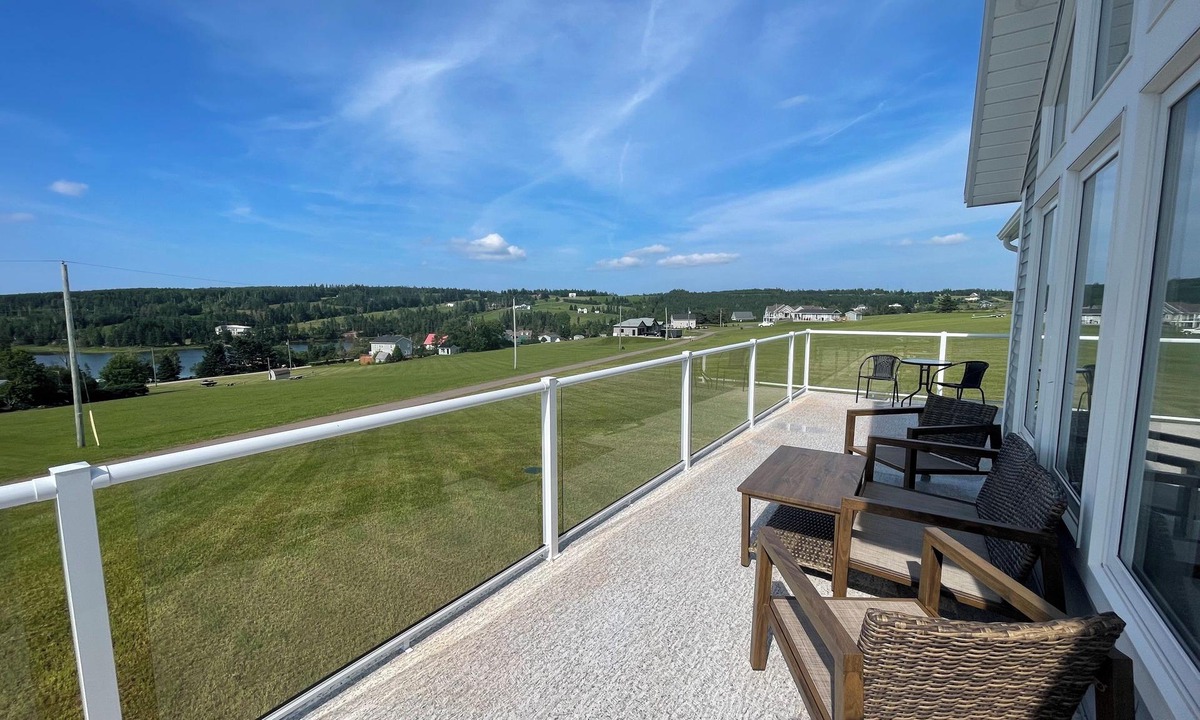 Anne's Land House | The Grey Oak, located in beautiful North Granville!