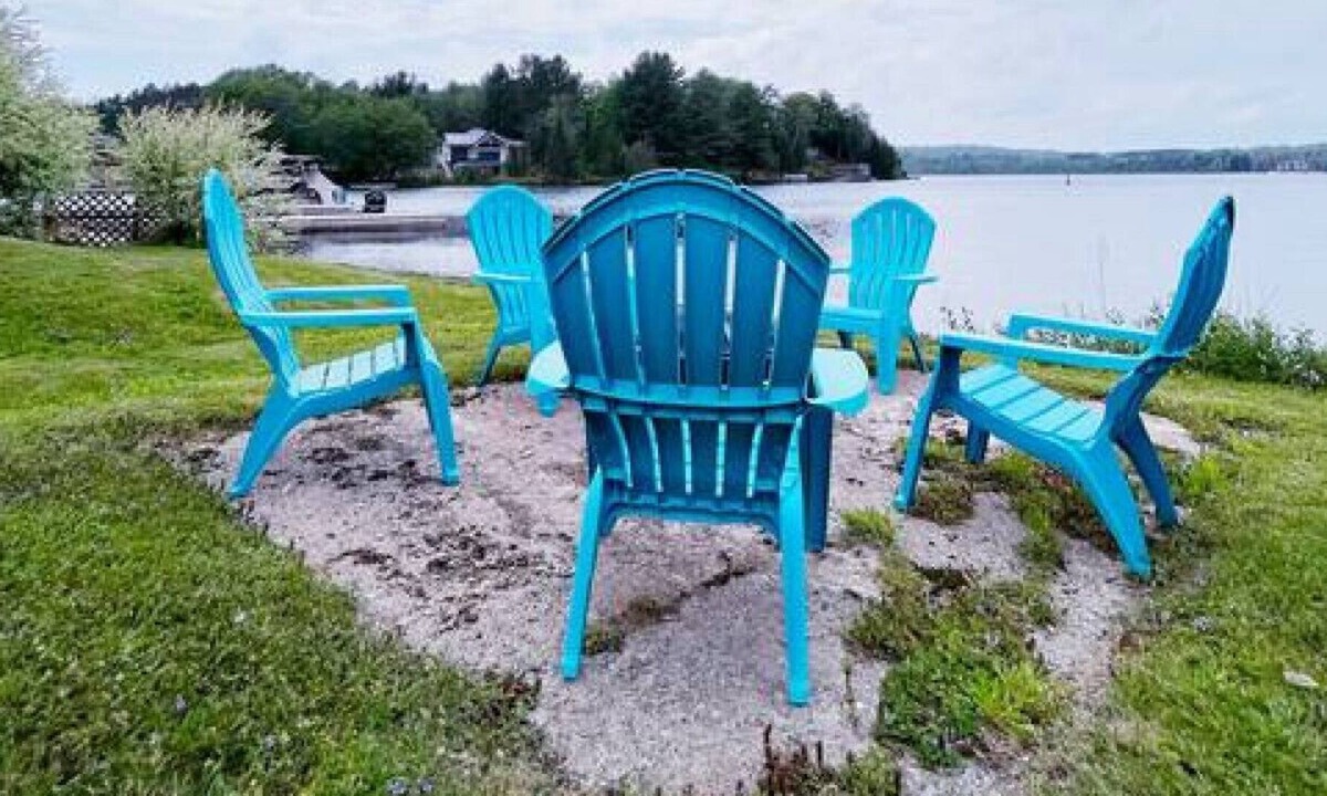 Baysville Cottage | The Lakeside Cottage in Baysville