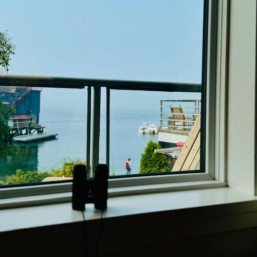 Tofino House | Tofino Eco Waterfront Condo