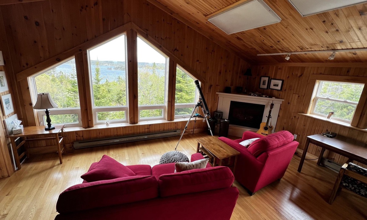 Tors Cove Cabin | Tors Cove Pond Retreat