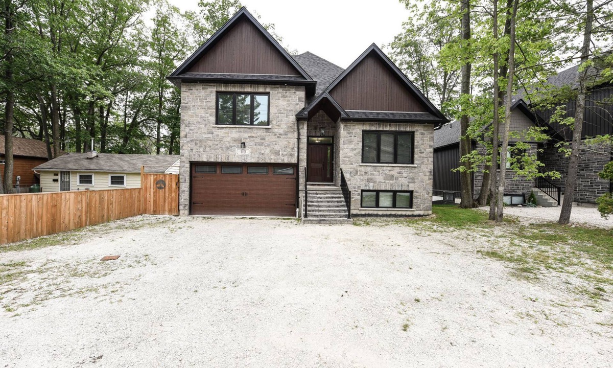 Wasaga Beach Villa | Tranquil Waterfront Villa