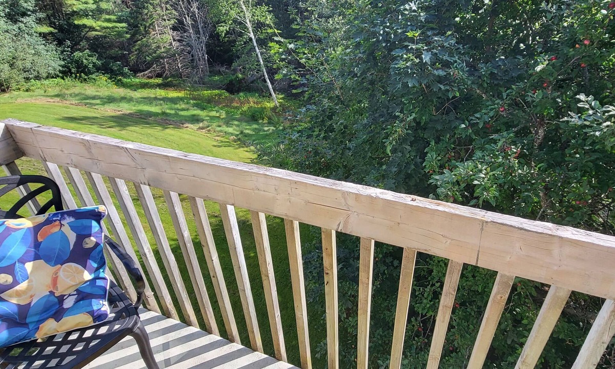 Points East Apartment | Treetop apartment in Victoria Cross. Minutes to town of Montague in Eastern PEI.