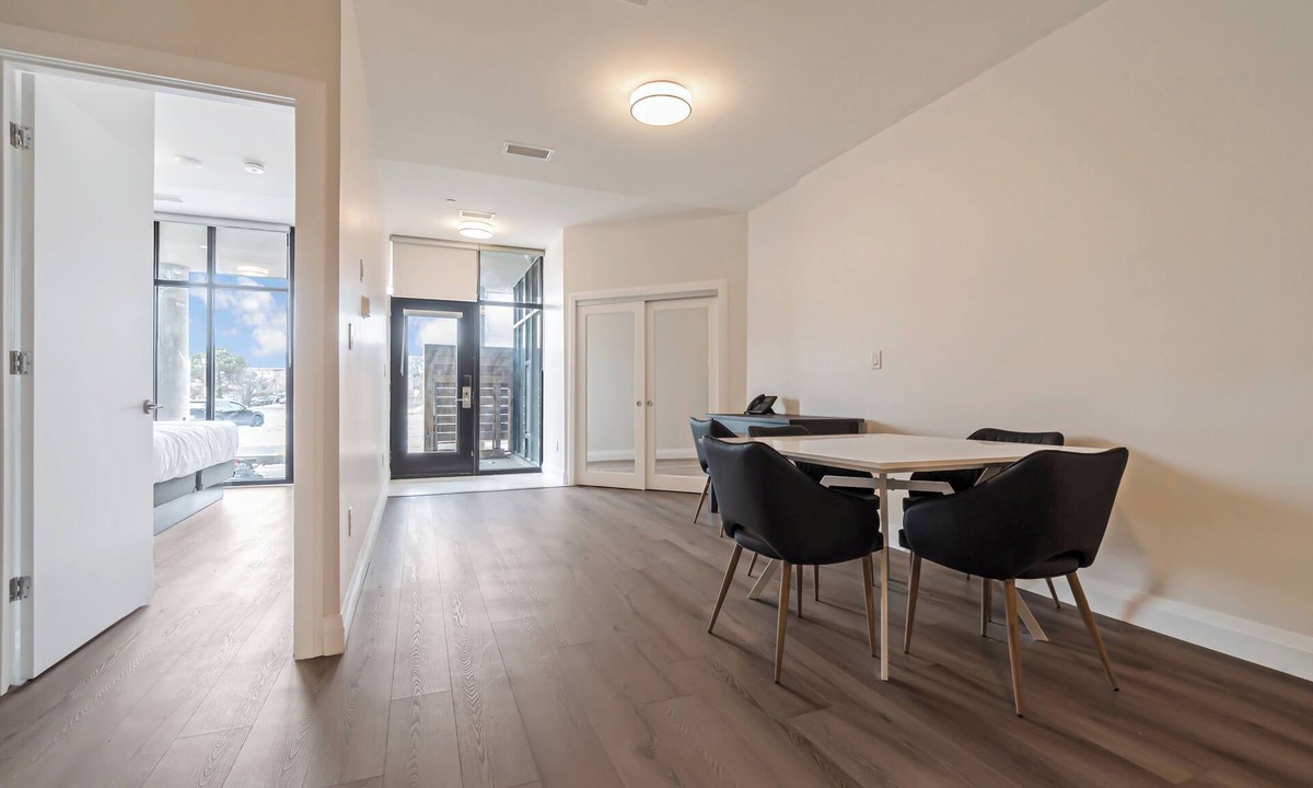 Rouge Apartment | Unit 7 - Modern Fully Furnished 2 Bedroom Apartment