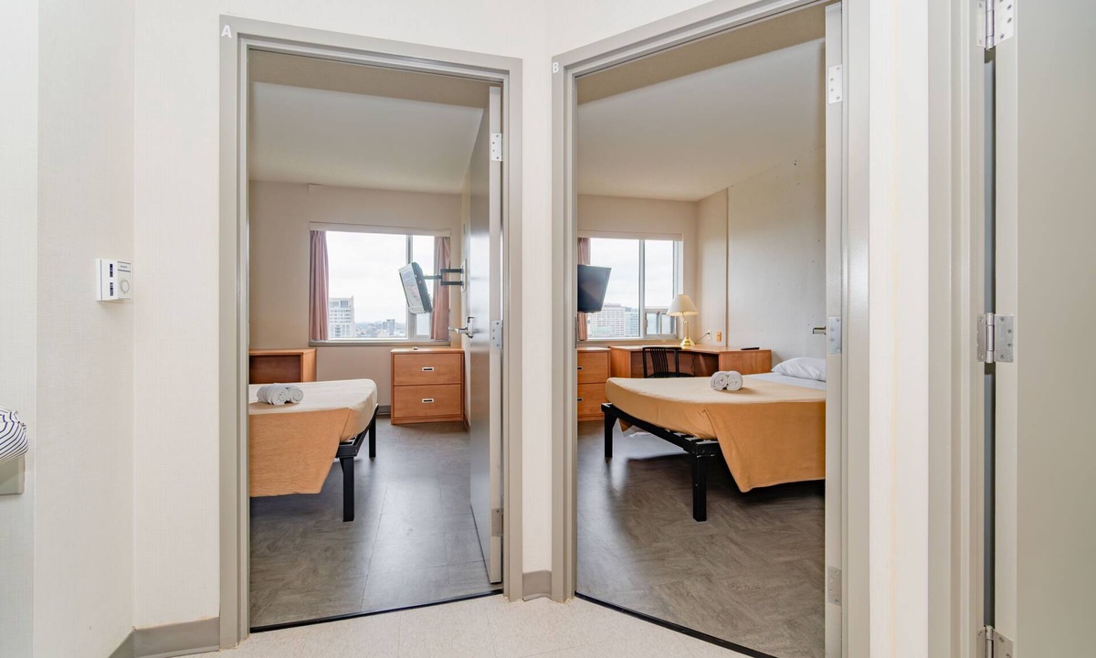 Sandy Hill Hotel | University of Ottawa Residence