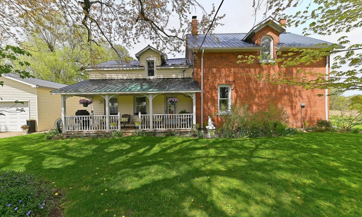 Clearview Township Other | Victorian Style Farmhouse in the Quiet Countryside