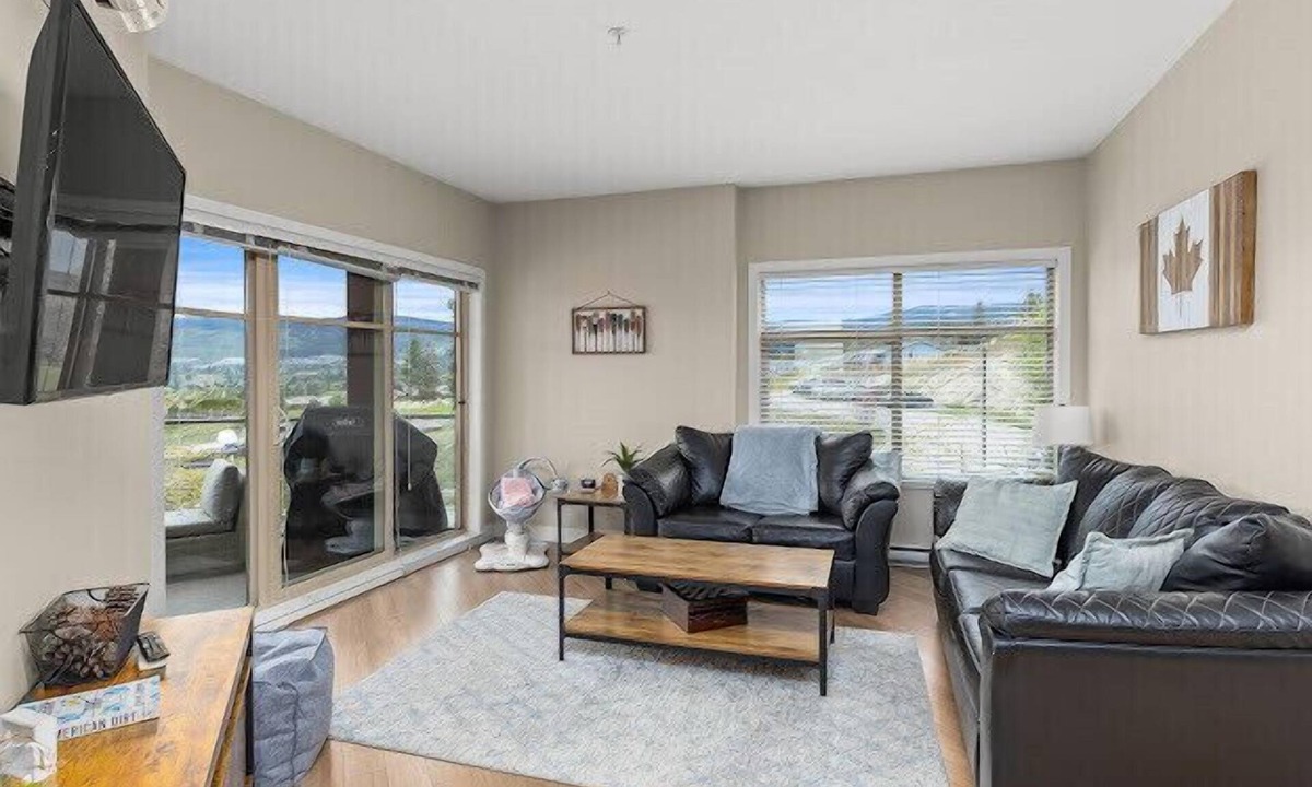 Shannon Lake Condo | View from the Top, Amazingly located 2 bedroom condo.