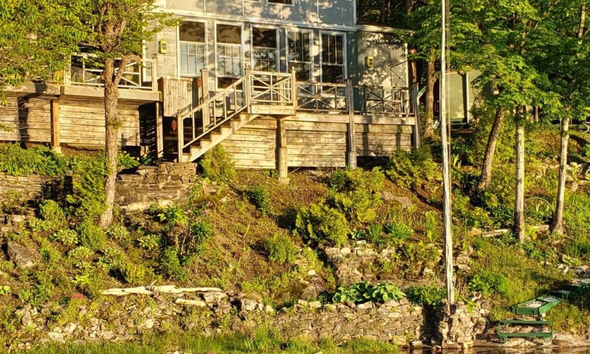Leeds and the Thousand Islands Cottage | Vintage, boho, waterfront Cottage with dock access!