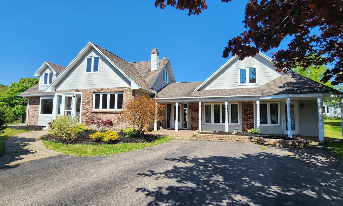 Port Hawkesbury House | Welcome to beautiful Cape Bretton island,home of the world famous Cabot trail.