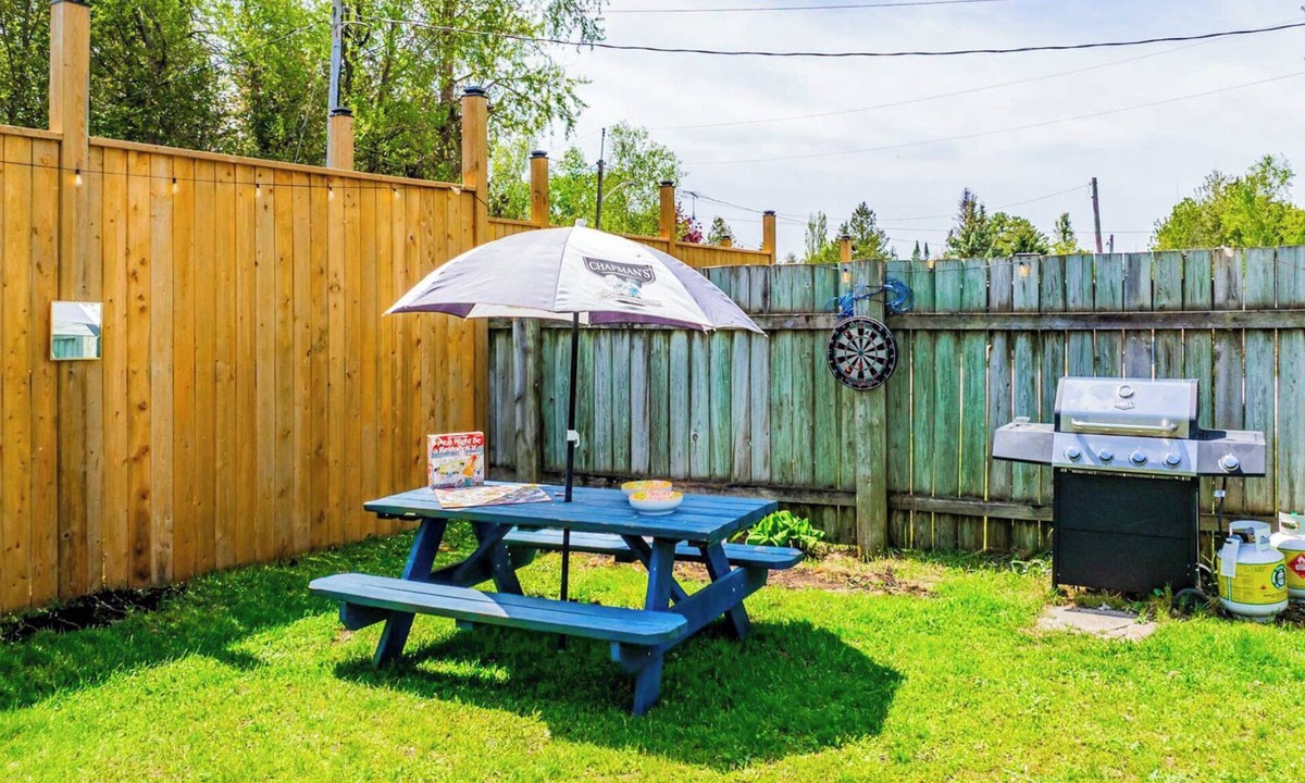 Point Clark Cottage | Wexford Cottage, steps from Beach, AC, fenced yard
