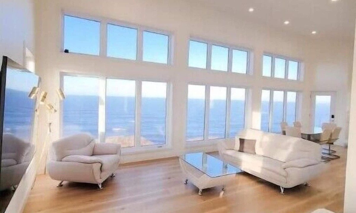 Savage Harbour House | Your Seaside Escape