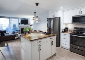 3 Bedroom Apartment with Private Patio in the Hub of Downtown Vancouver