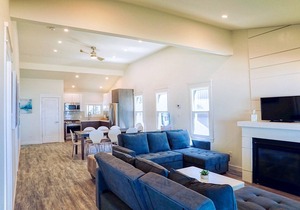 Cottage 3: Beachfront Cottage Escape
