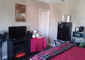 You're Always Home - Executive Room - Queen Bed/Continental Breakfast in Edmonton