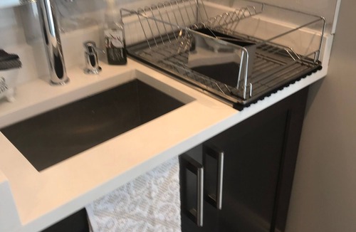 Langford House | 1 Bedroom BEAR MOUNTAIN LUX Guest Suite