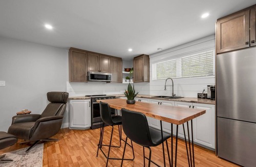 Rideau Lakes Apartment | 1 BR Executive Suite Professionally Designed Interior